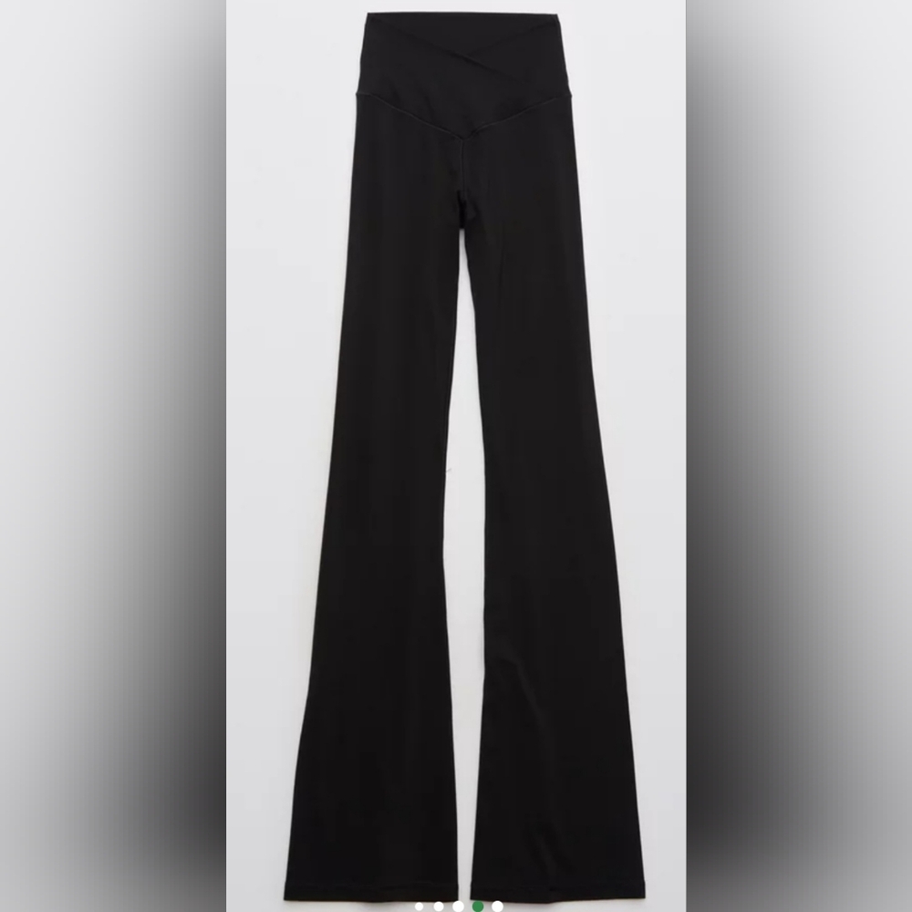 Aerie OFFLINE Black Leggings - Picture 5 of 8